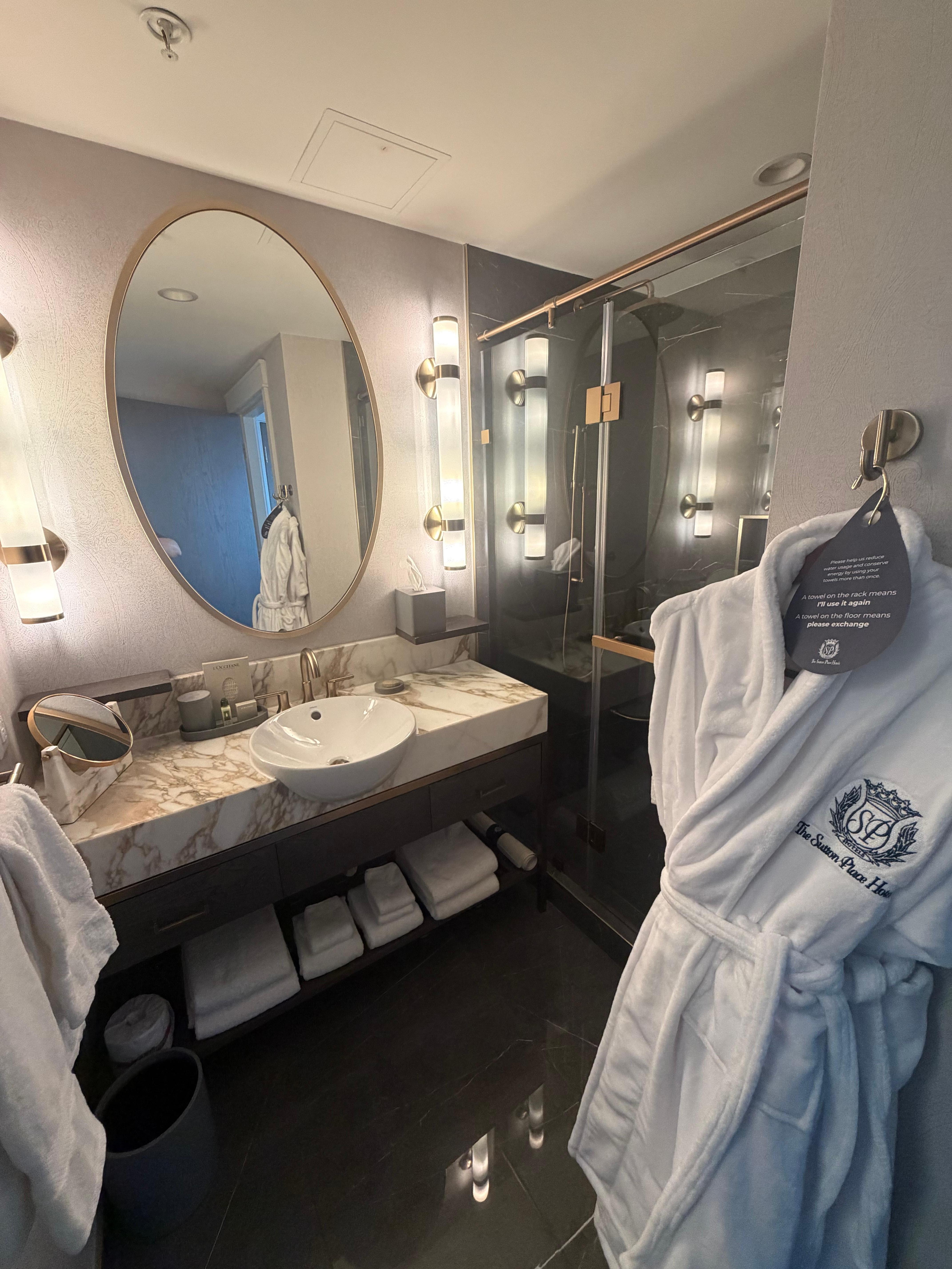 Tiny bathroom, but lovely design