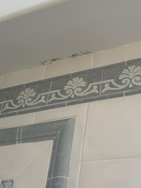 Bathroom
In bedroom2