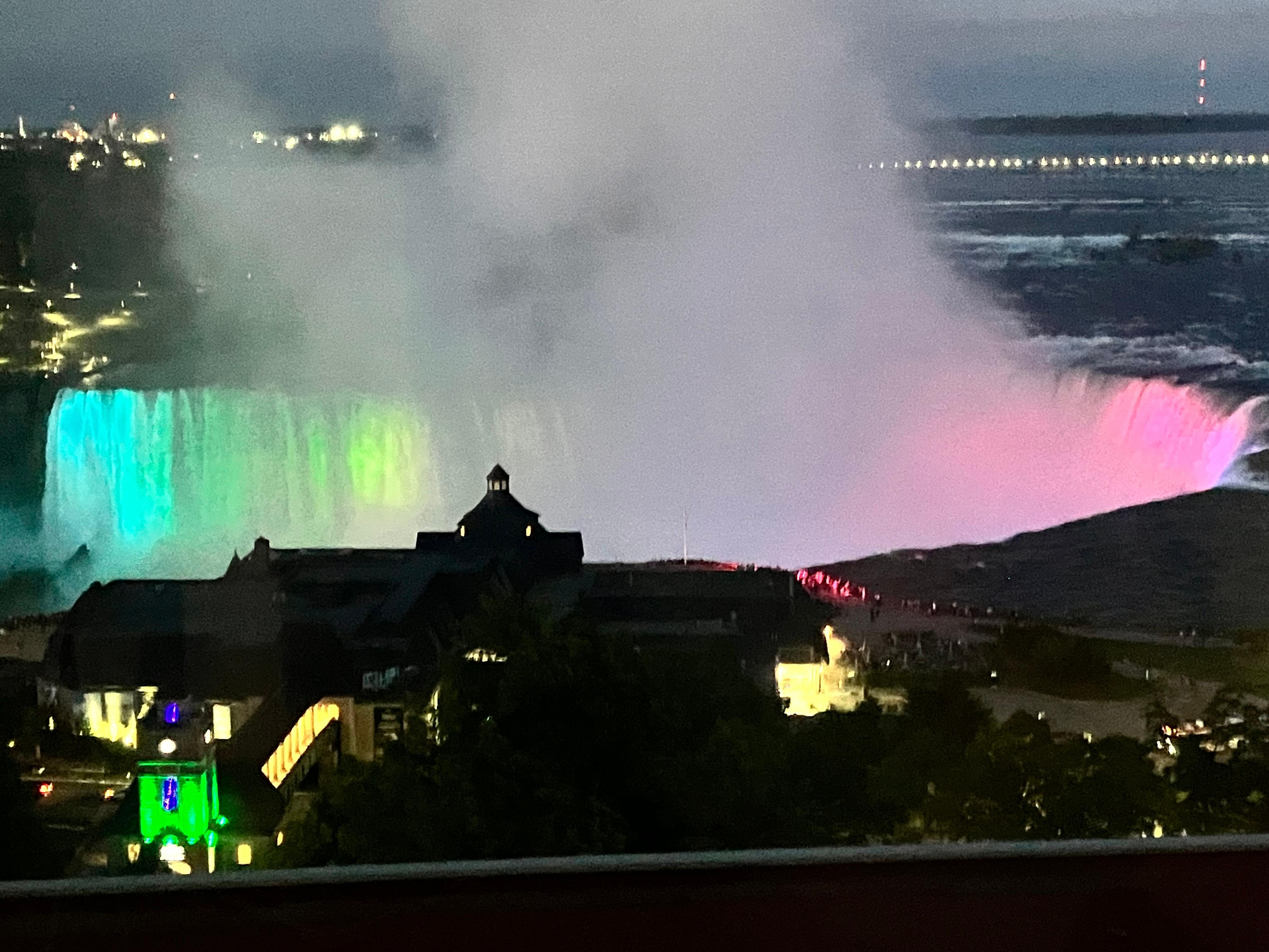 Niagara at night