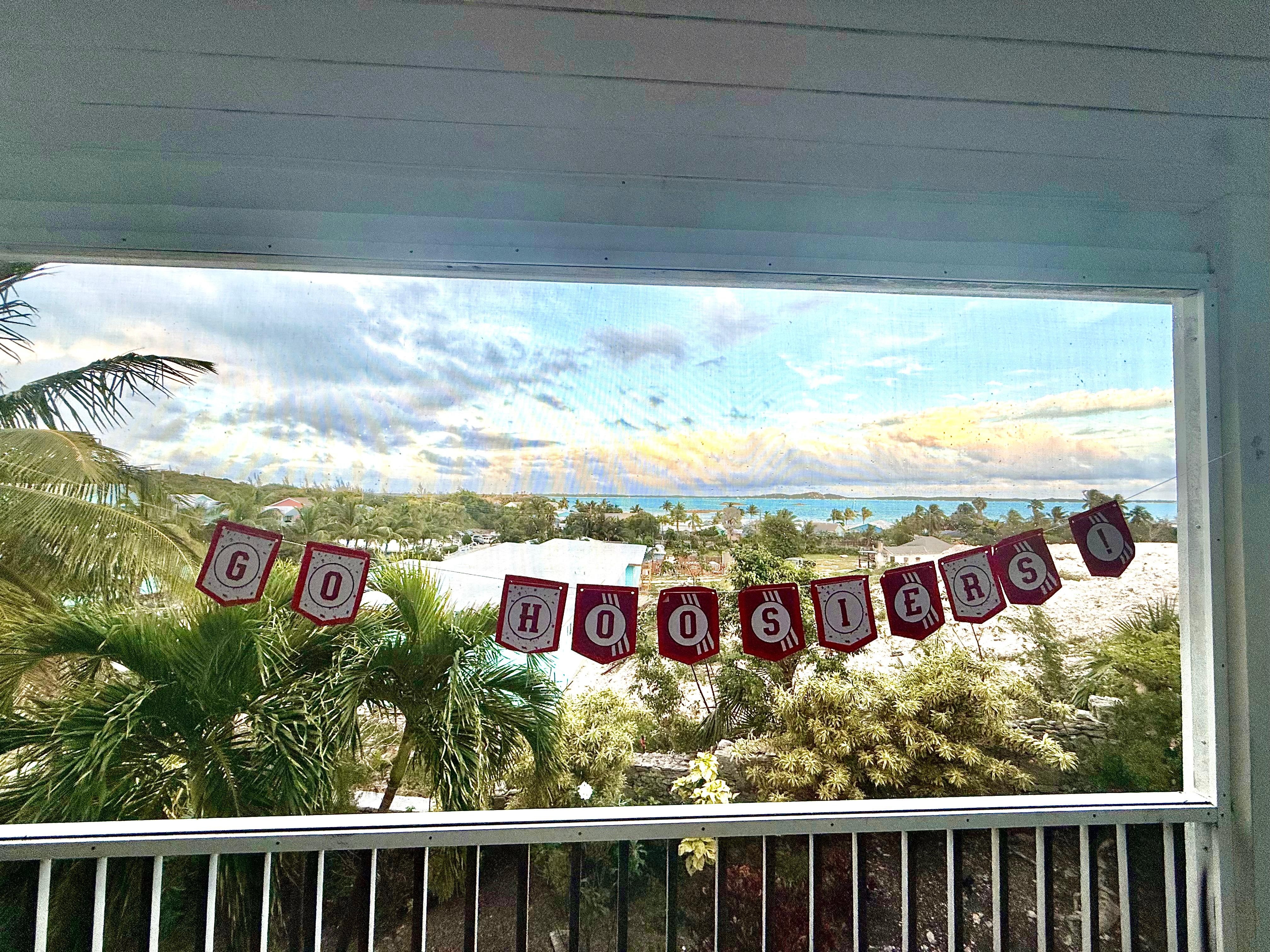 They even have great smart TVs. We were able to watch our IU Hoosiers win the national CFC while there. Are amazing Pizza from Splash (short walk). 