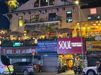 Central to great shopping and food options