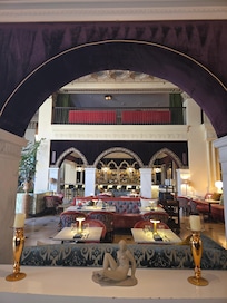 Bar/restaurant