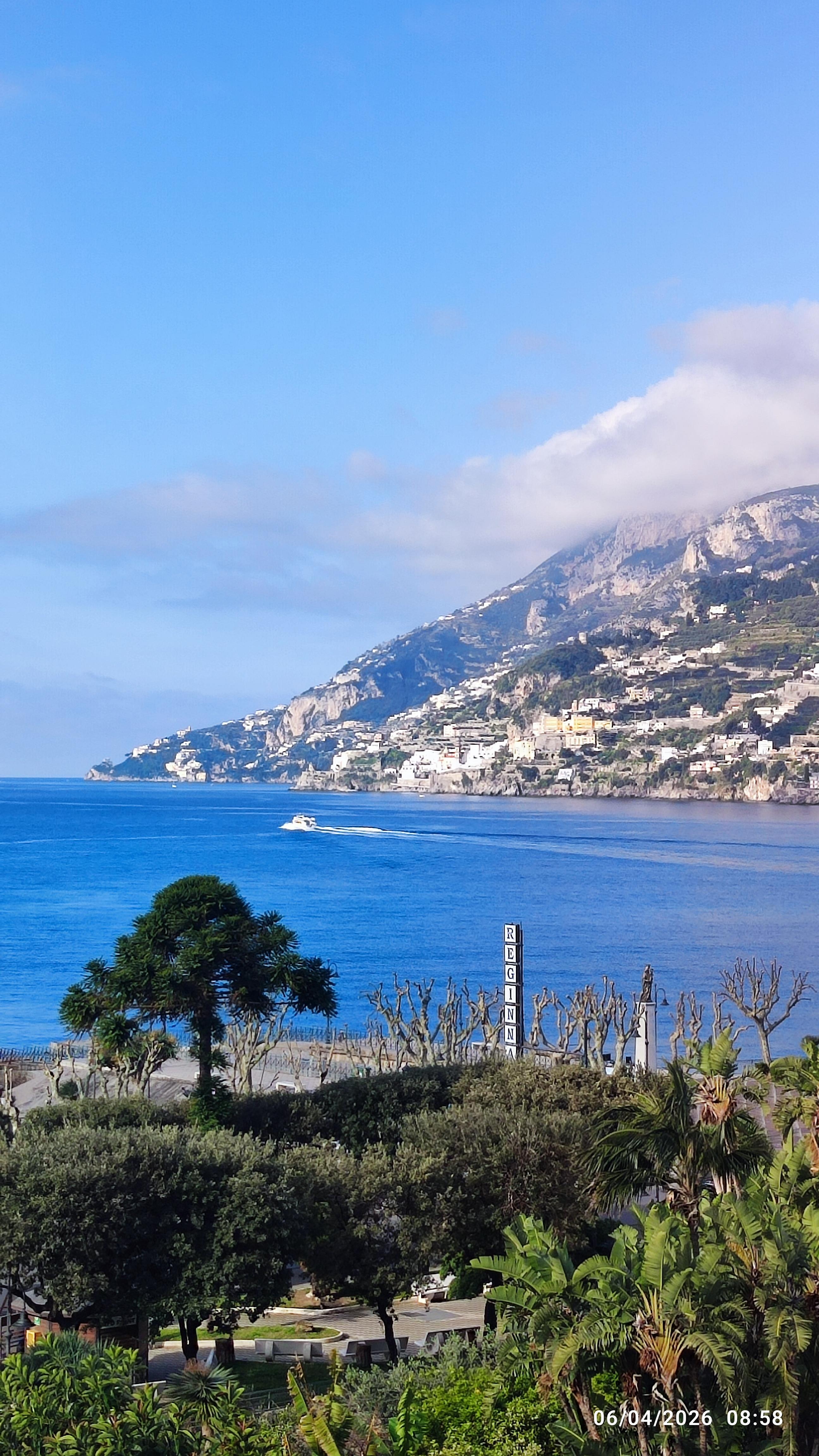 La veduta dal Terrazzo che in Estate viene servita la Colazione con vista 