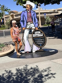 Old Town Scottsdale for shopping