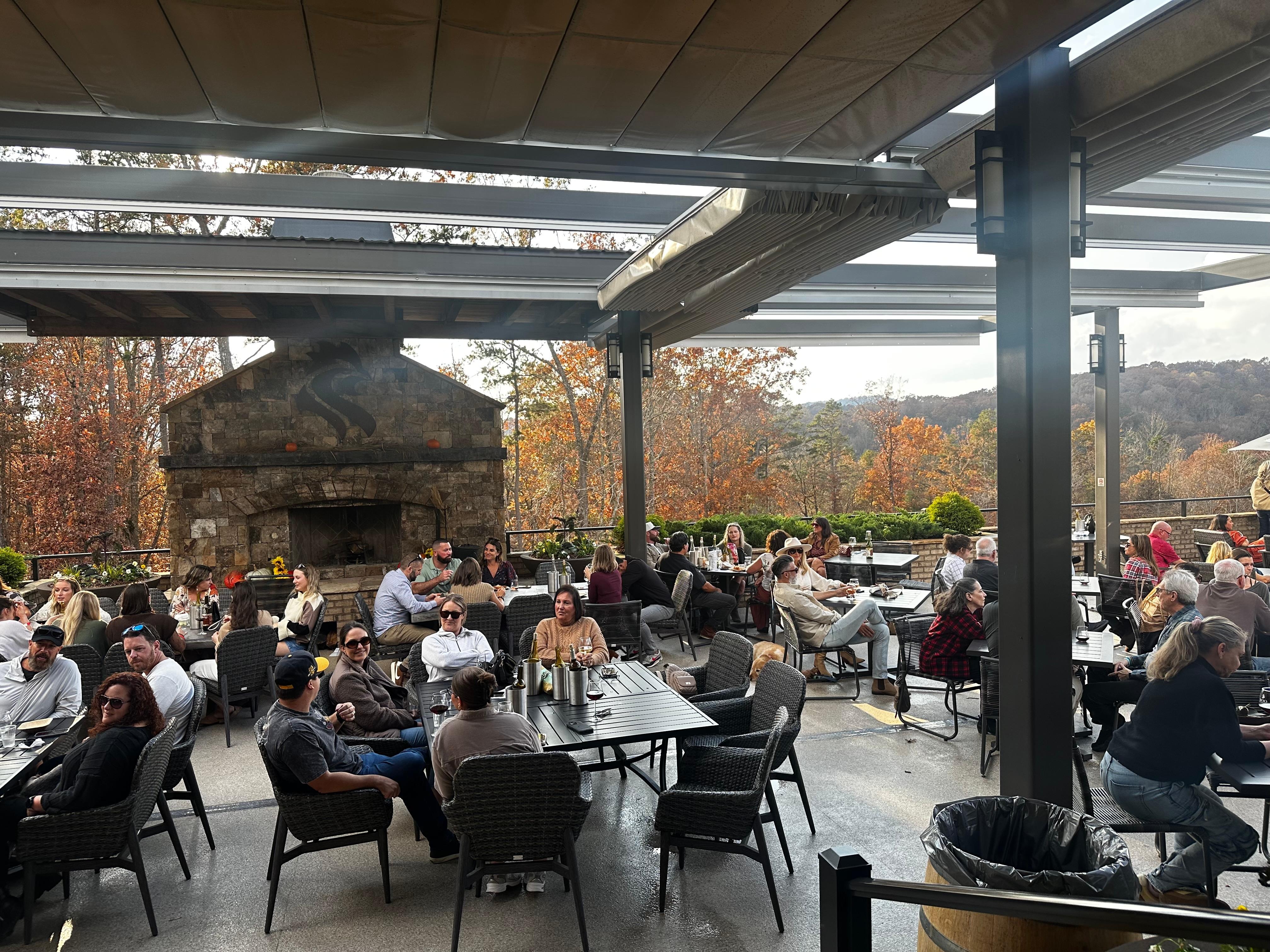 Roo Winery Lower Patio