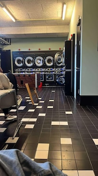 Free laundry room