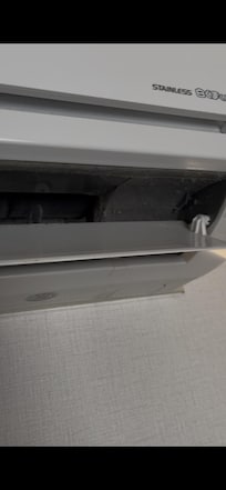 ホコリだらけ。