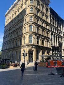Nice view of the hotel edifice