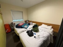 Two beds with 20cmm between them.