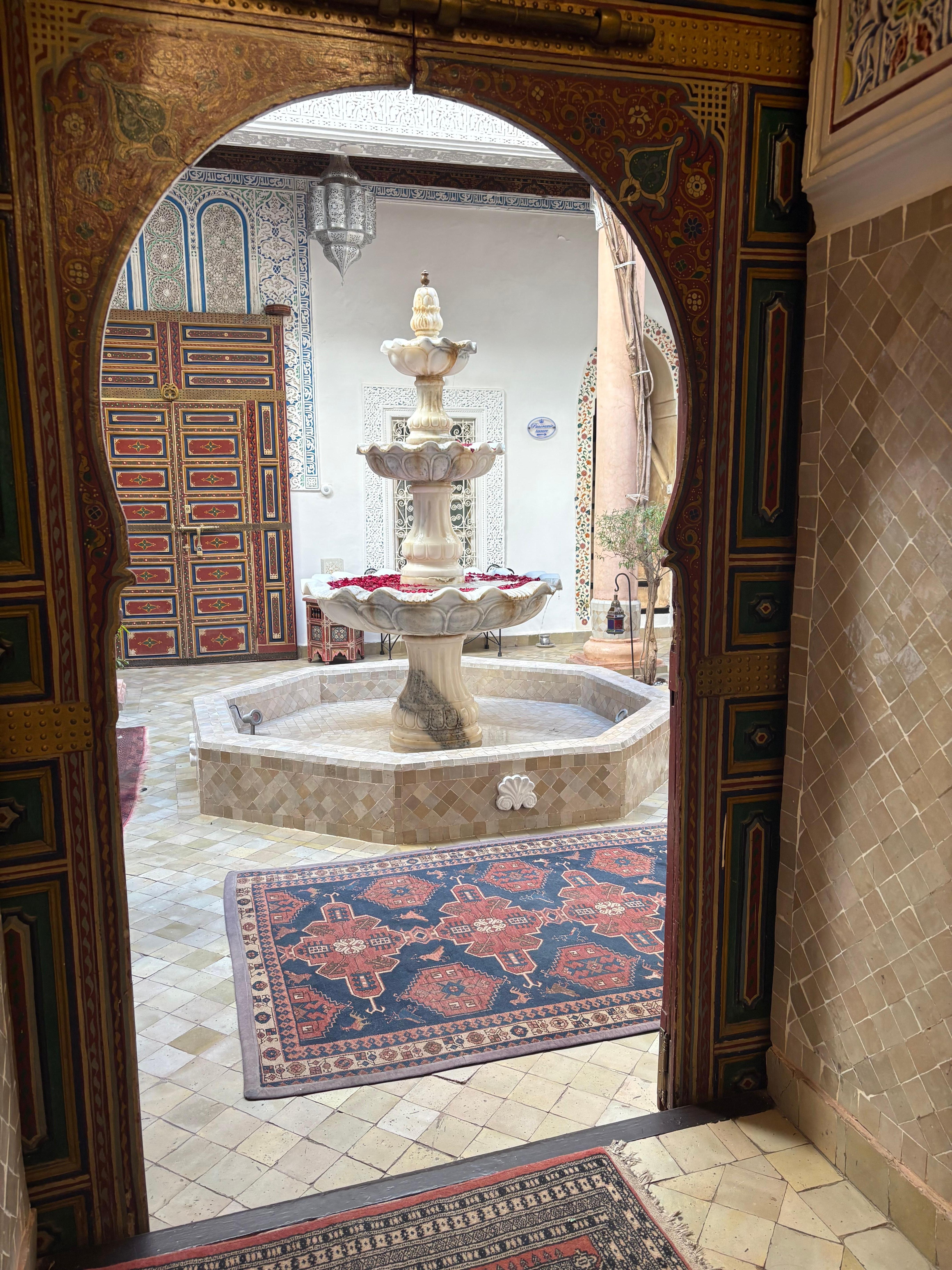 The hallway near the spa and dining area. 