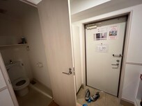 シューズBOXも広くトイレもお風呂と別であり最高。