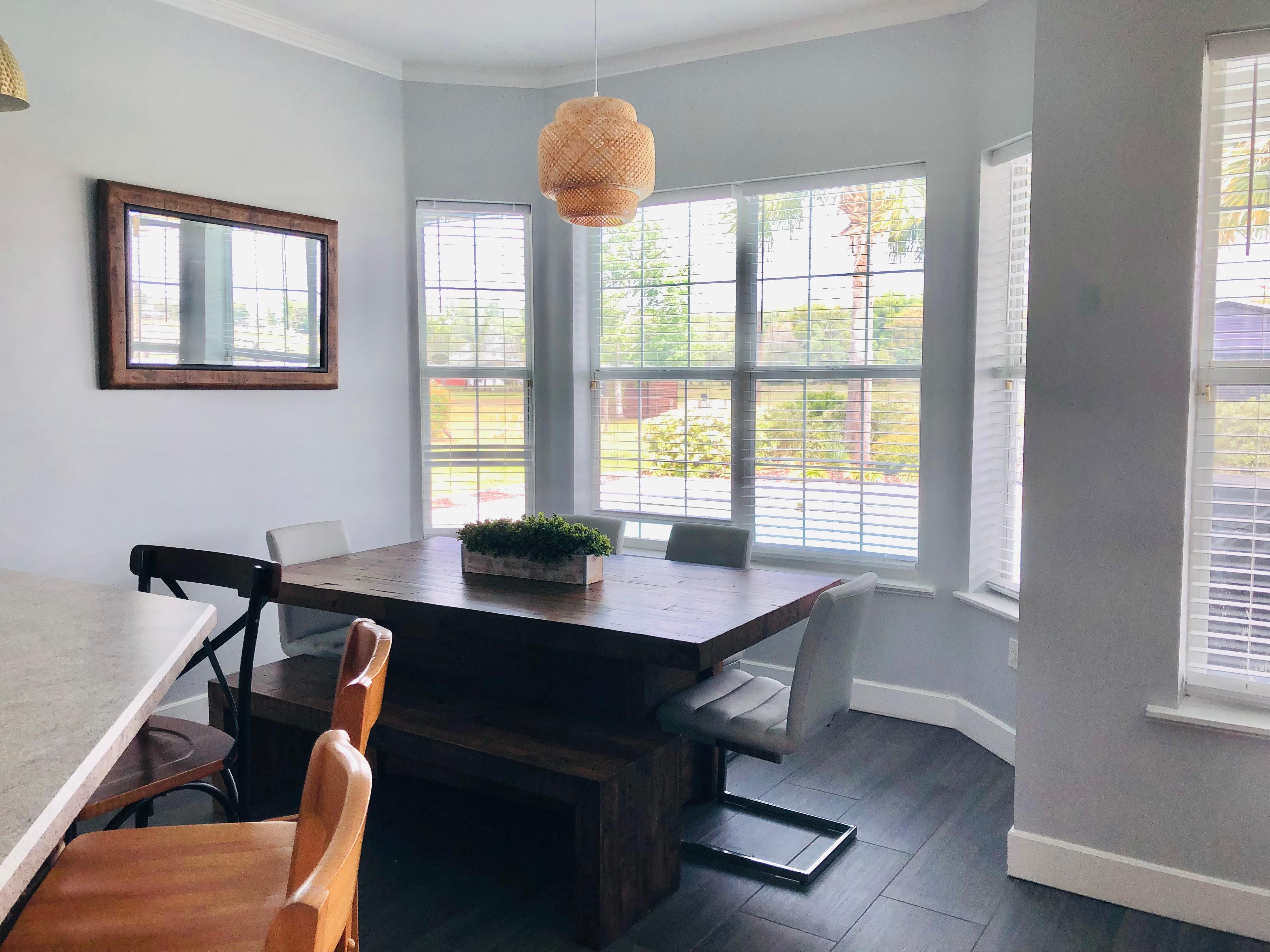 Loved how the kitchen table was so big for all 6 of us to sit and how it looks out to the pool