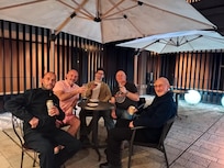 Having a beer in the outdoor area 🍻🍻