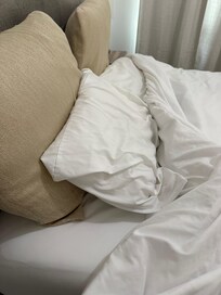 Pillows aren’t fluffy at all.