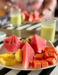 Breakfast fruit platter