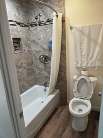 Super Clean Bathroom