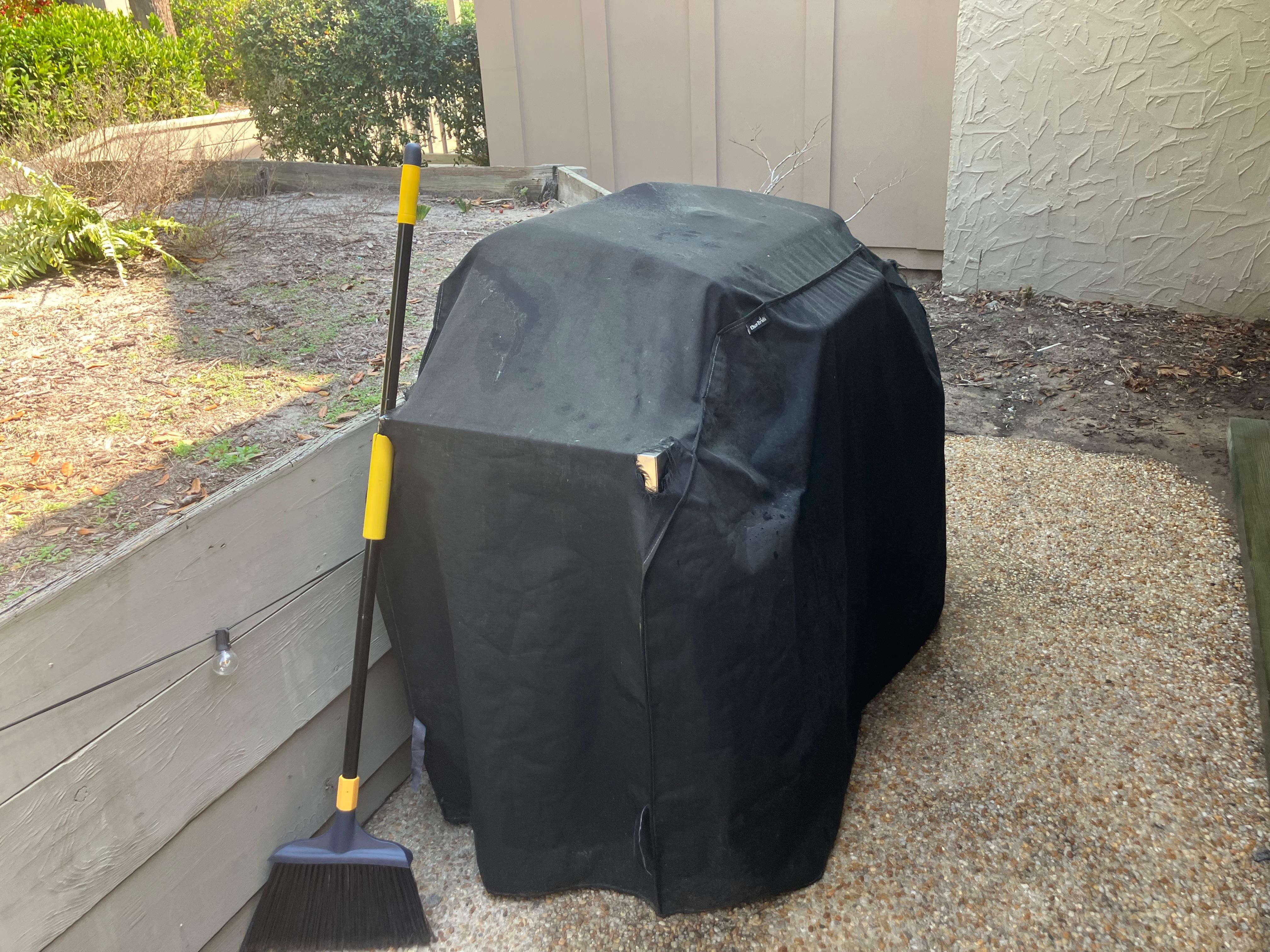 Grill was filthy and torn cover