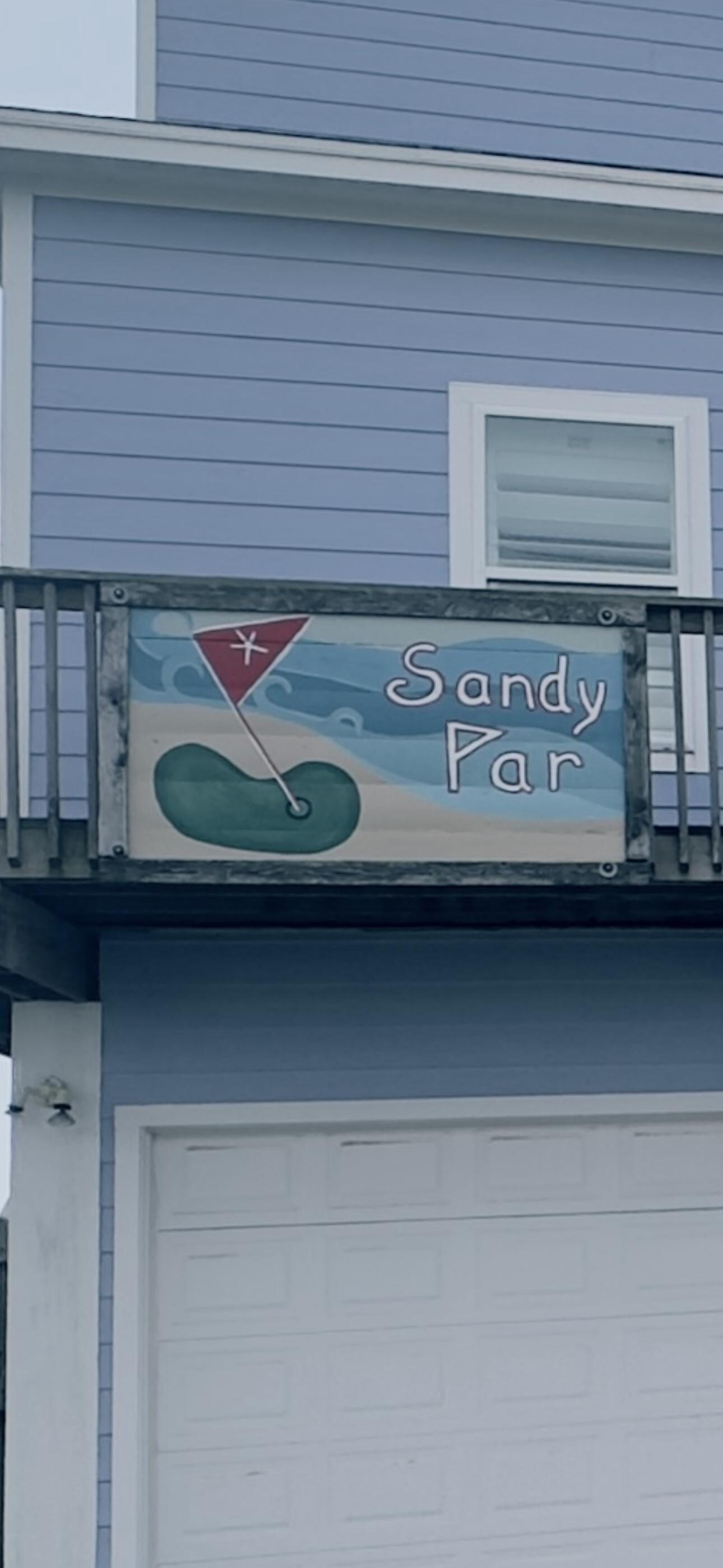 Welcome to “Sandy Par”