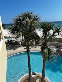 Aqua 201 Pool