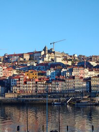 Jokinäköala superior-huoneesta