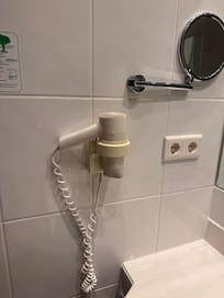 Awful hair dryer