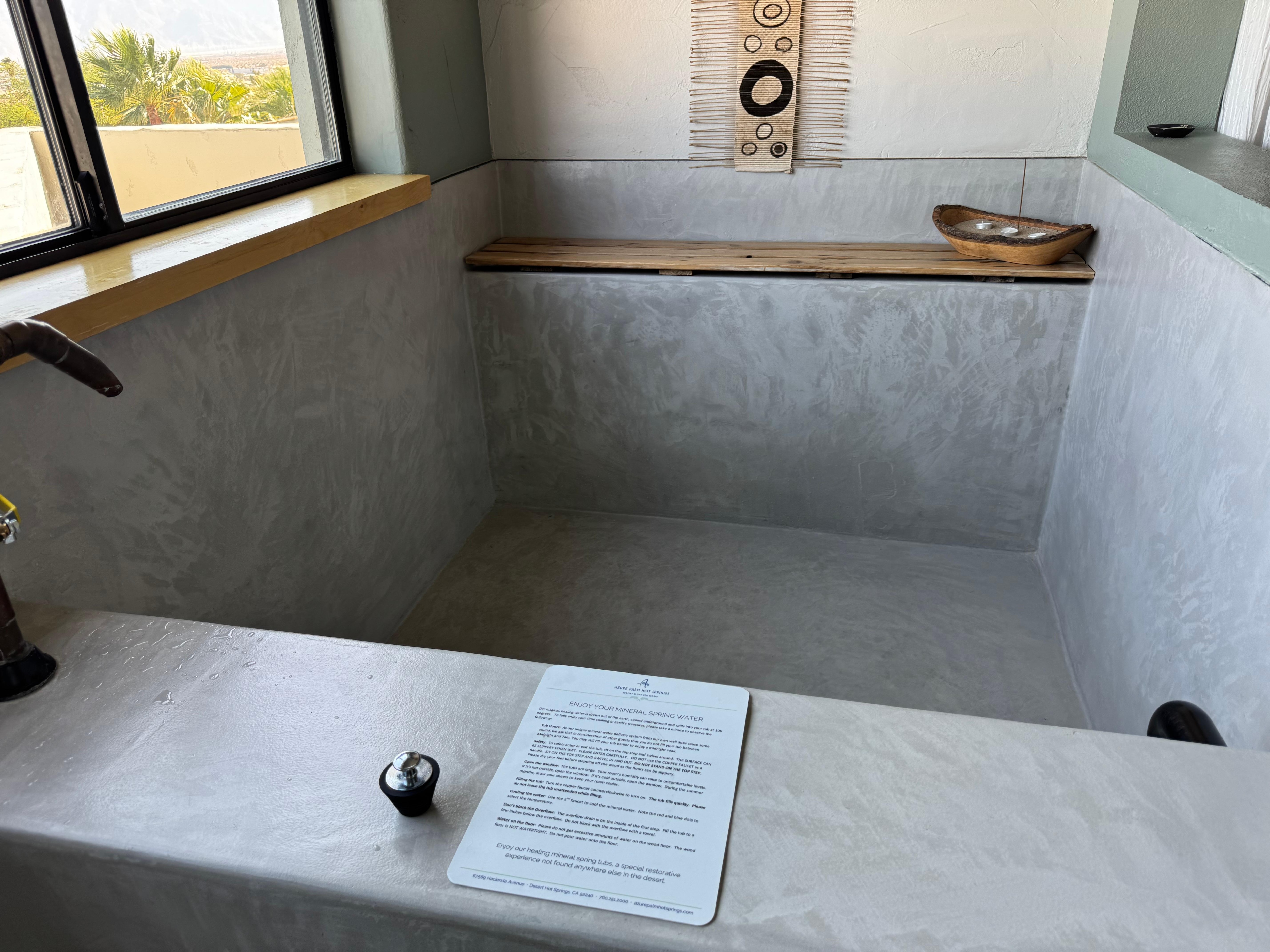 Tub in suite