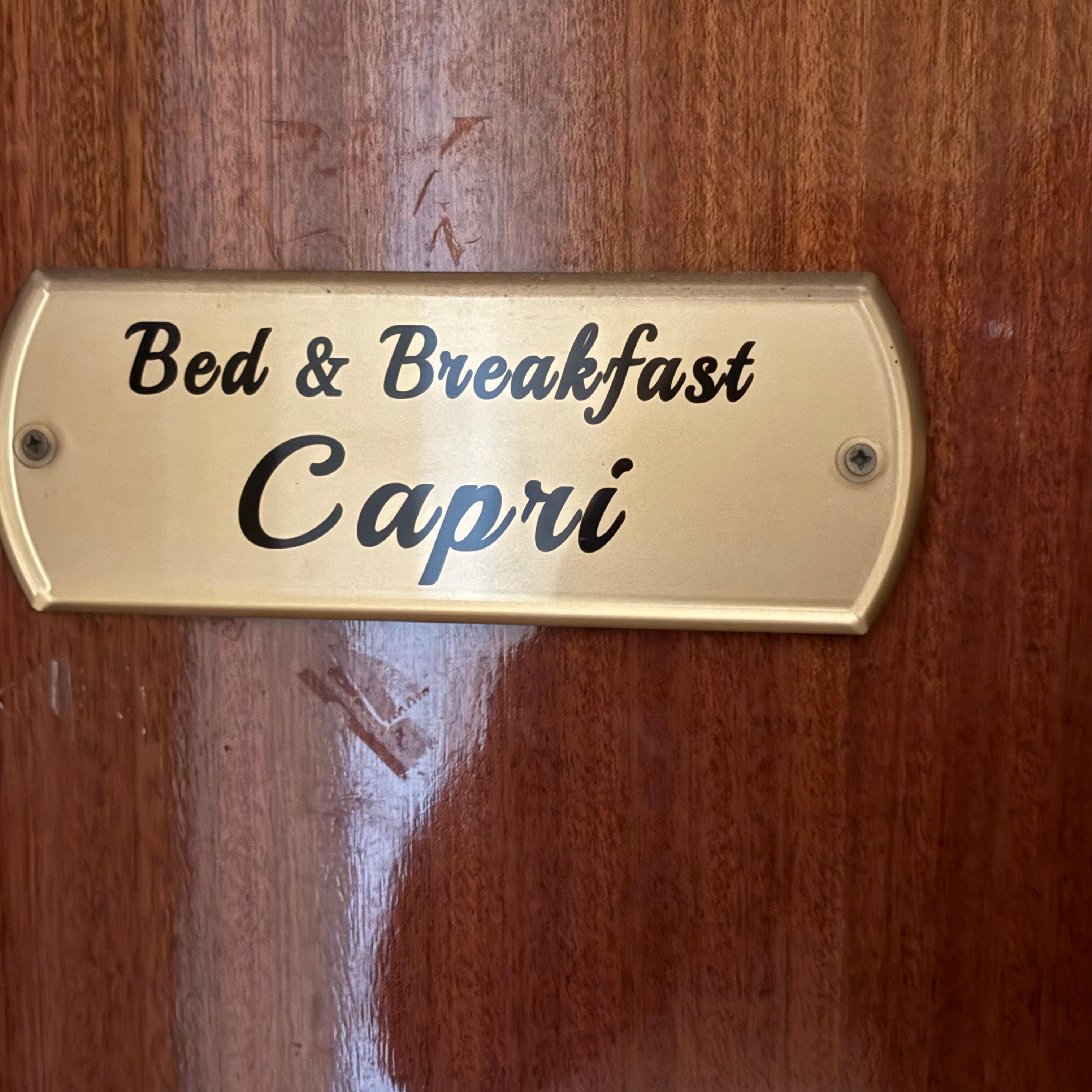 Side walk ringer gives no unit info