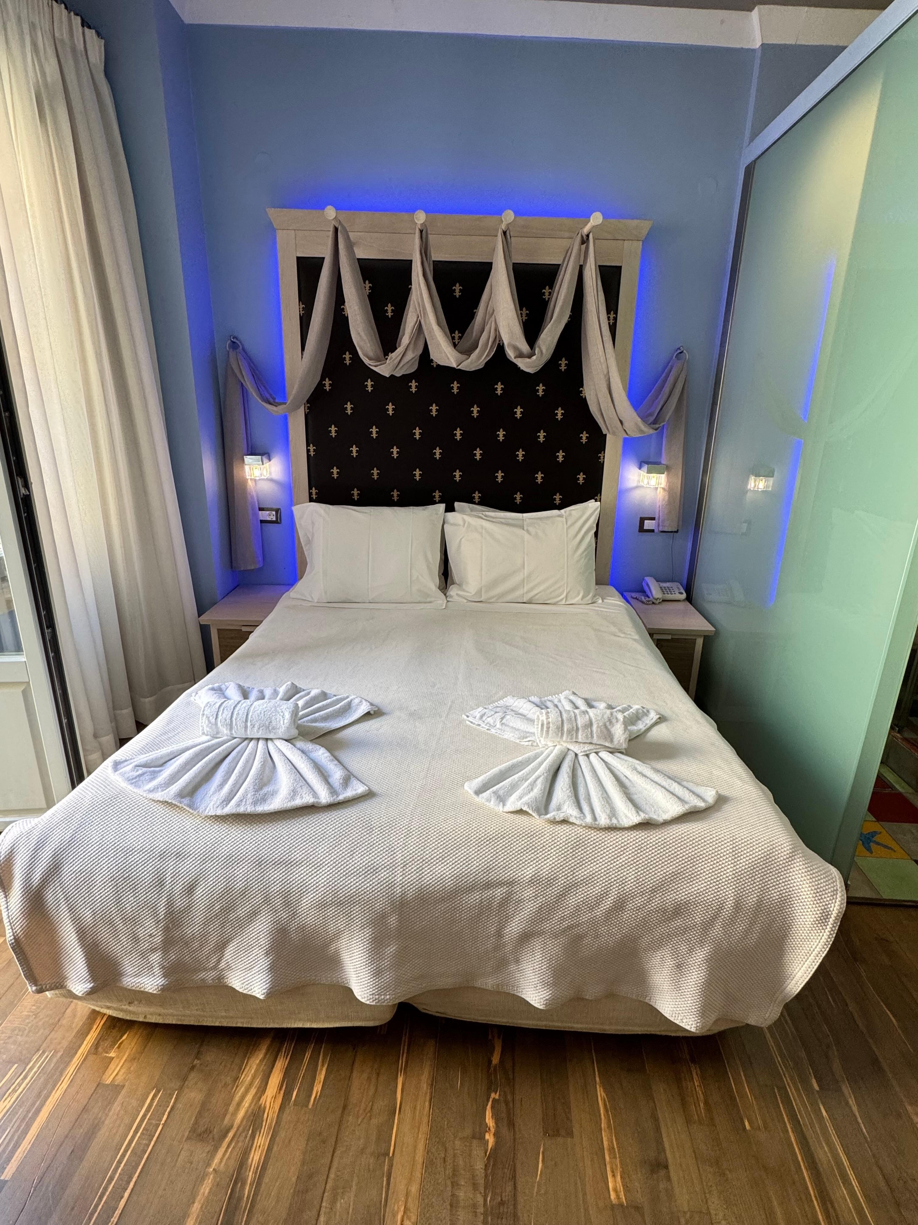 Deniz room