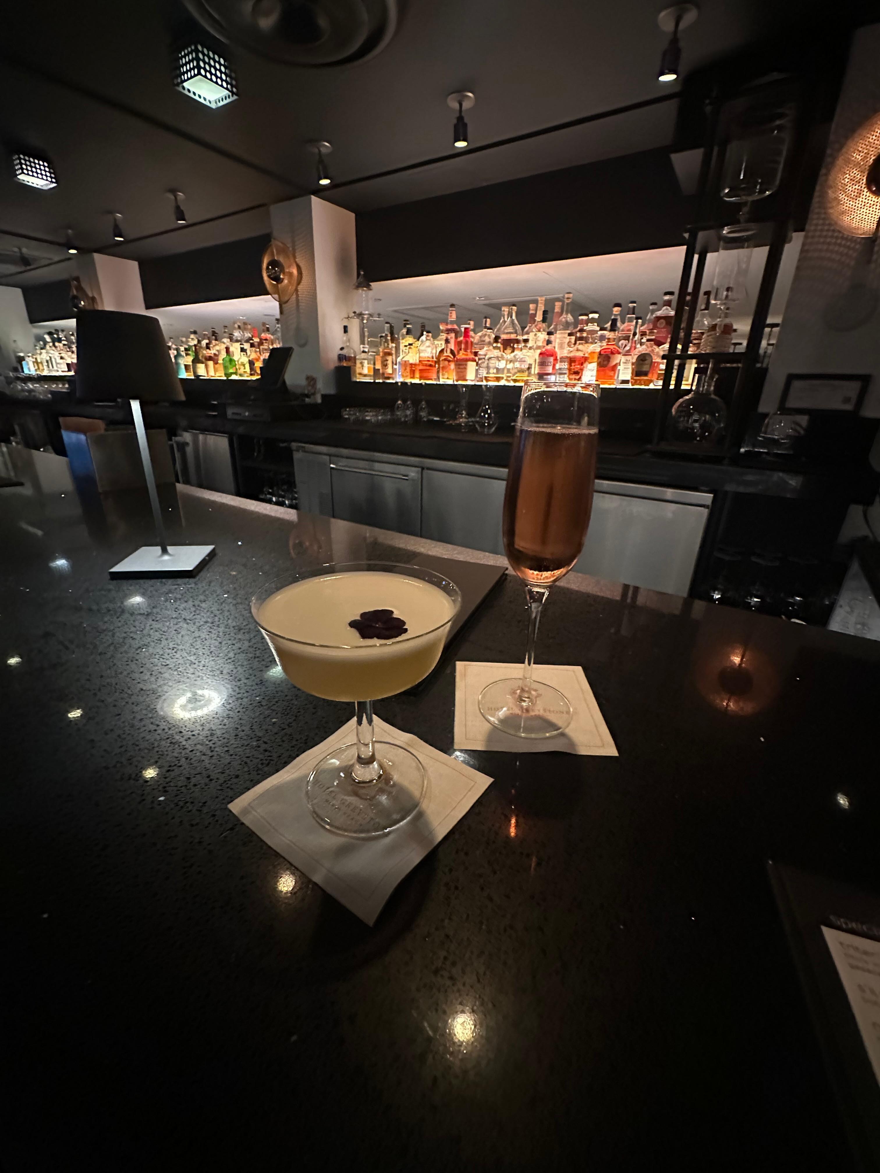 the bar with live jazz near the restaurant 