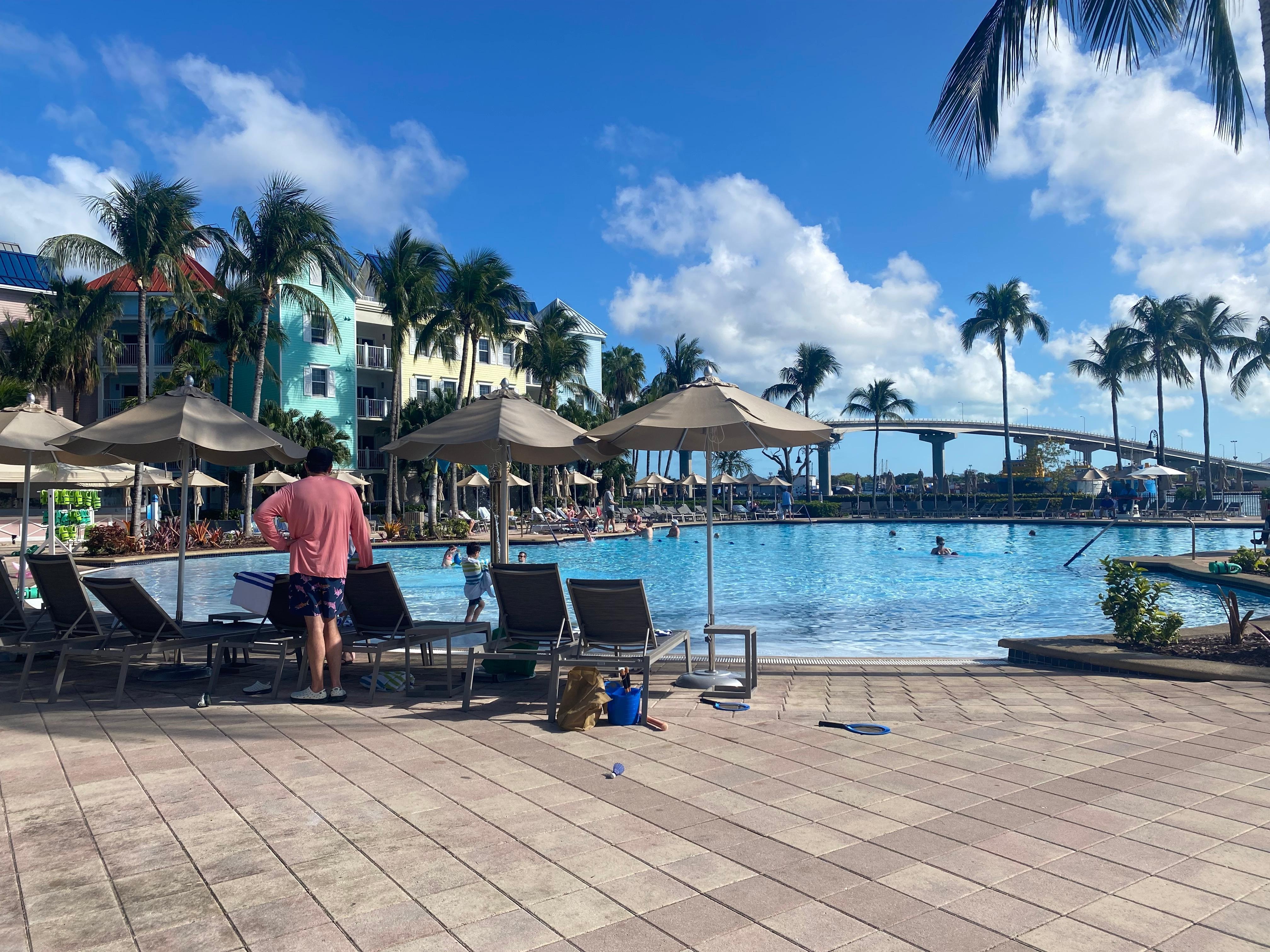 Pool at Harborside 