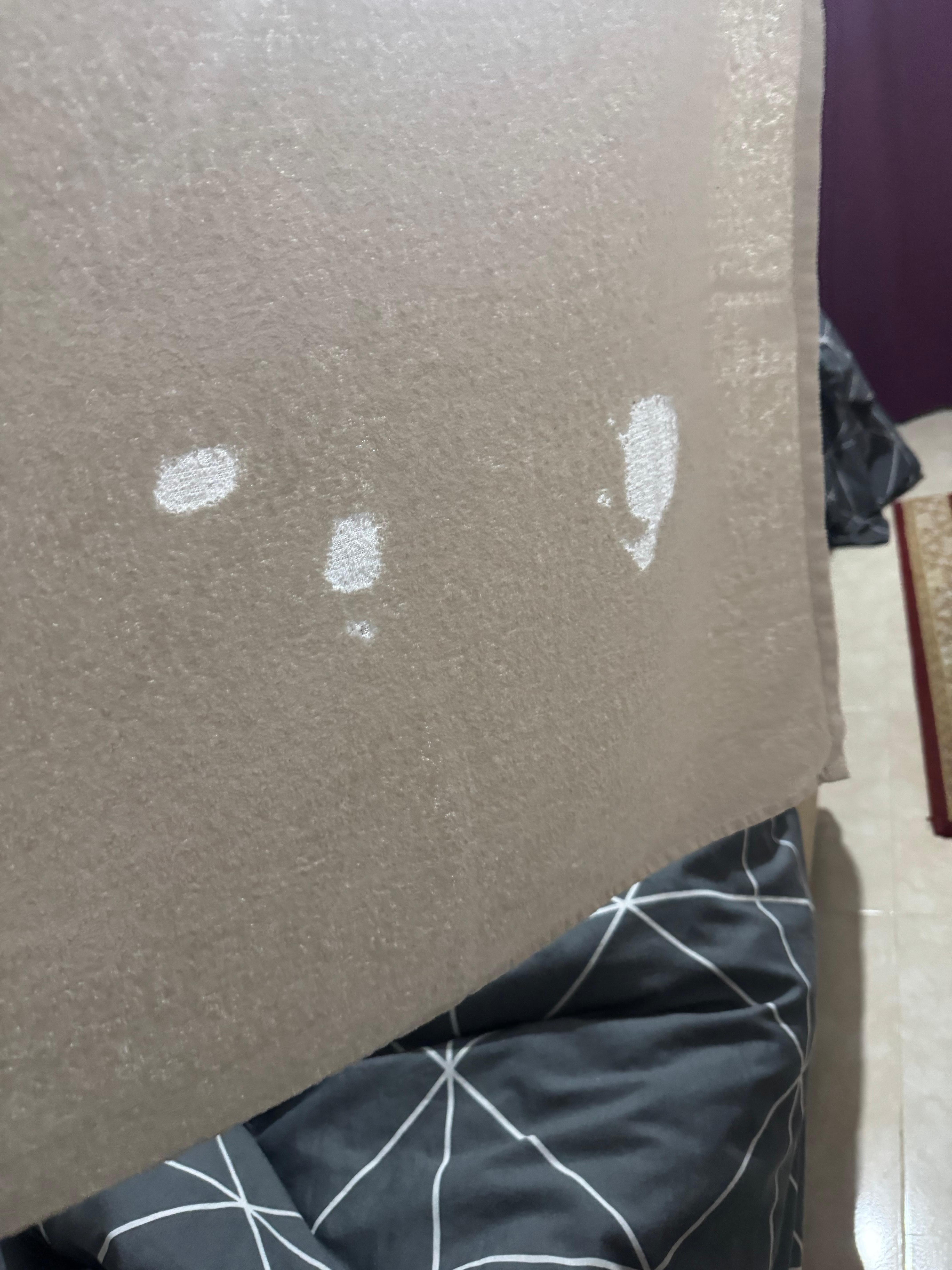 The holes in the sandpaper towels 