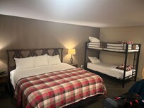 Large family friendly room. Very comfortable and clean.