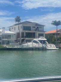 Lil Toots Dolphin tour around the marina