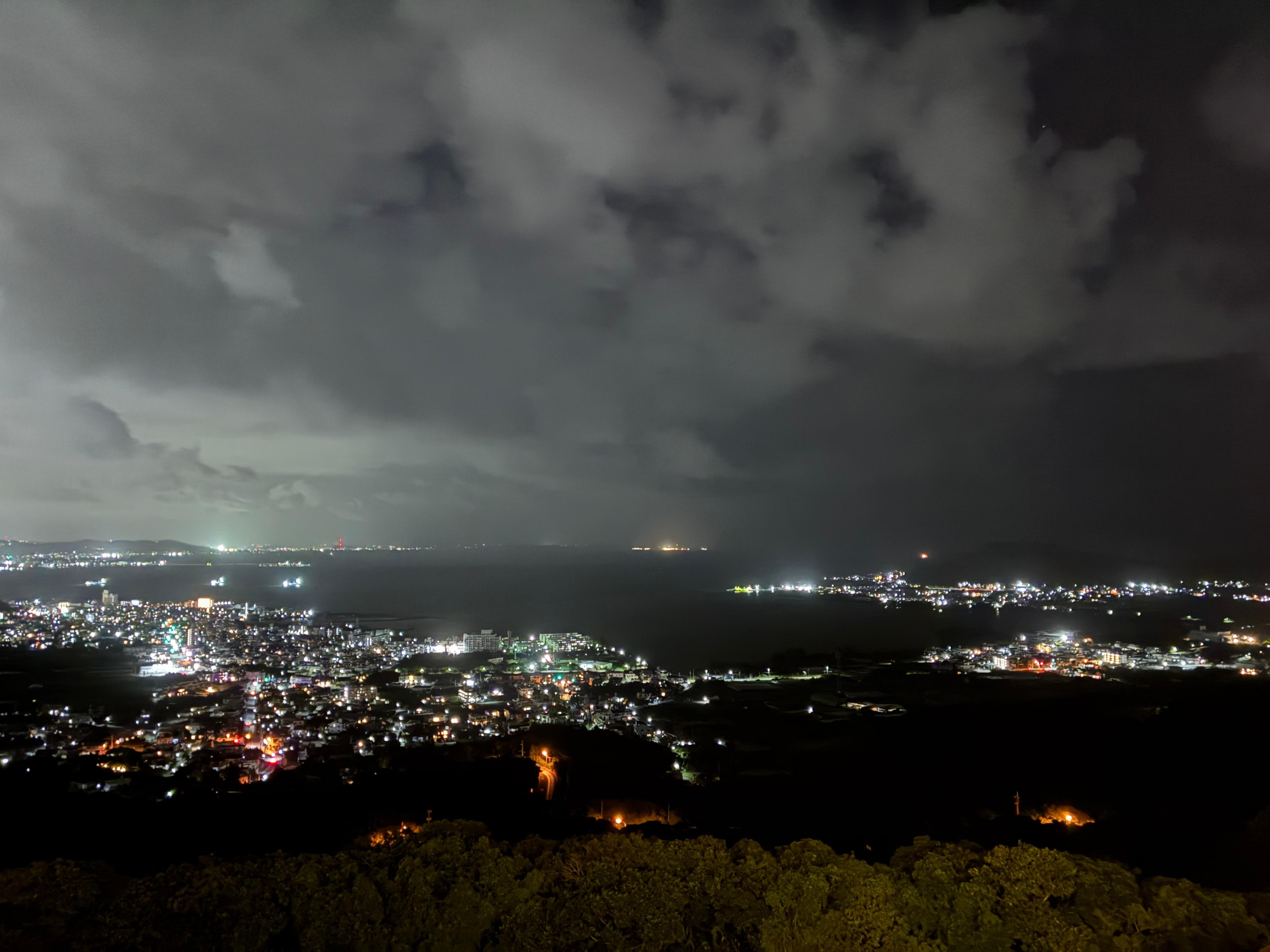 7階部屋からの夜景