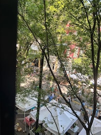 Saturday Farmer’s Market!