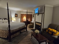 Spacious, clean room