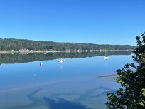 A gorgeous view we enjoyed day & night. An ever changing bay.