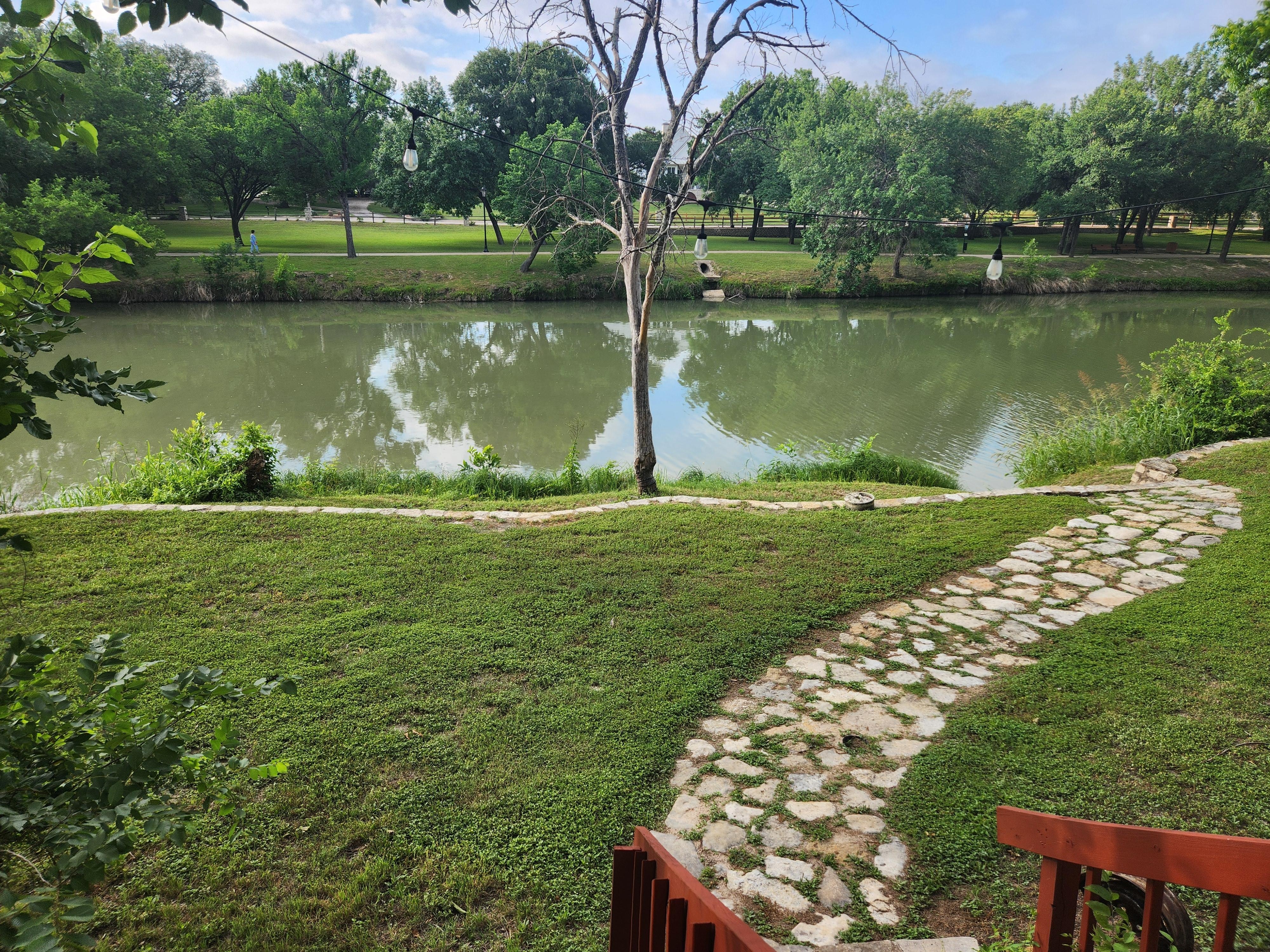 Path to the river