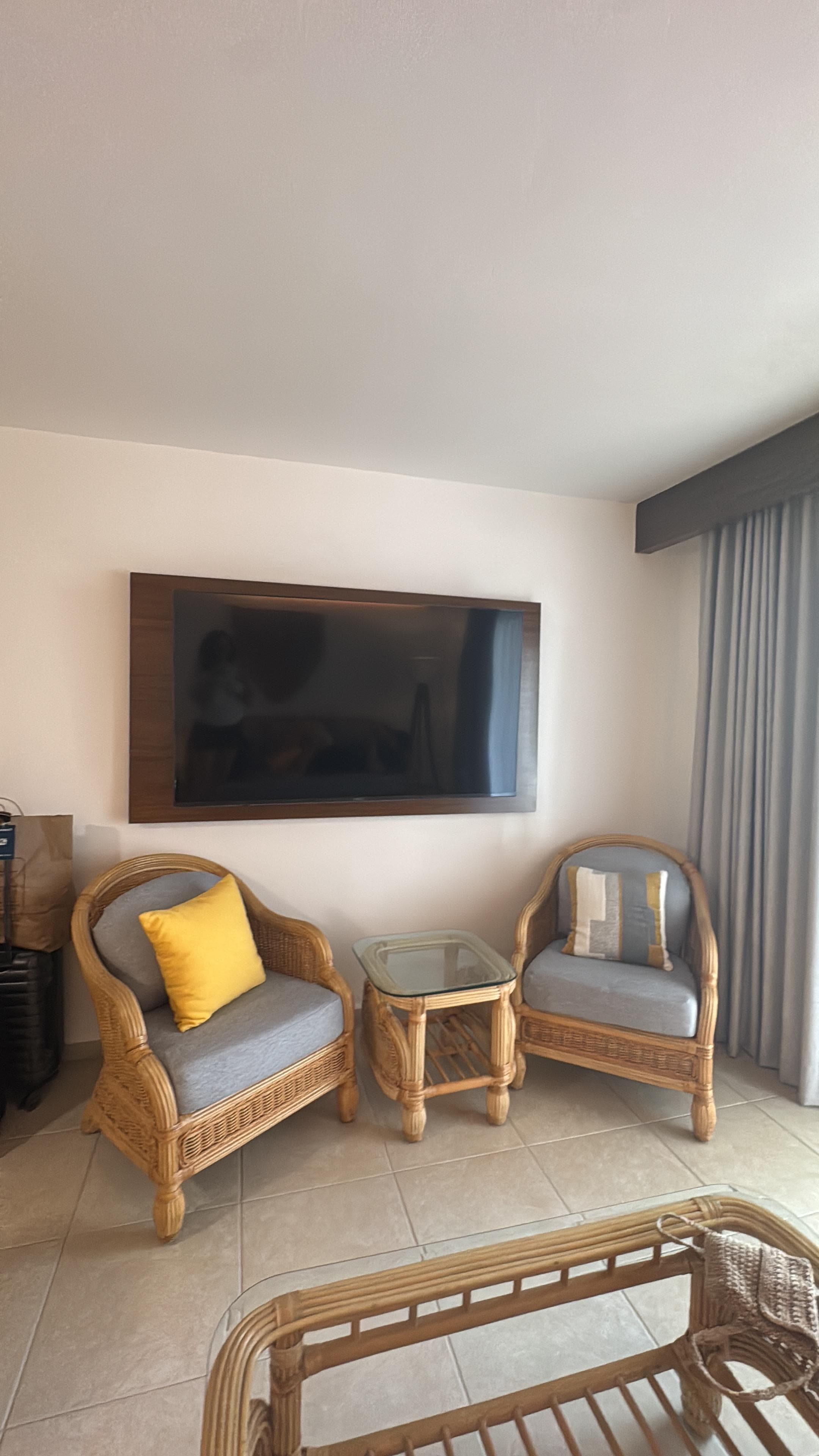 La suite que me dieron está remodelada muy linda! 