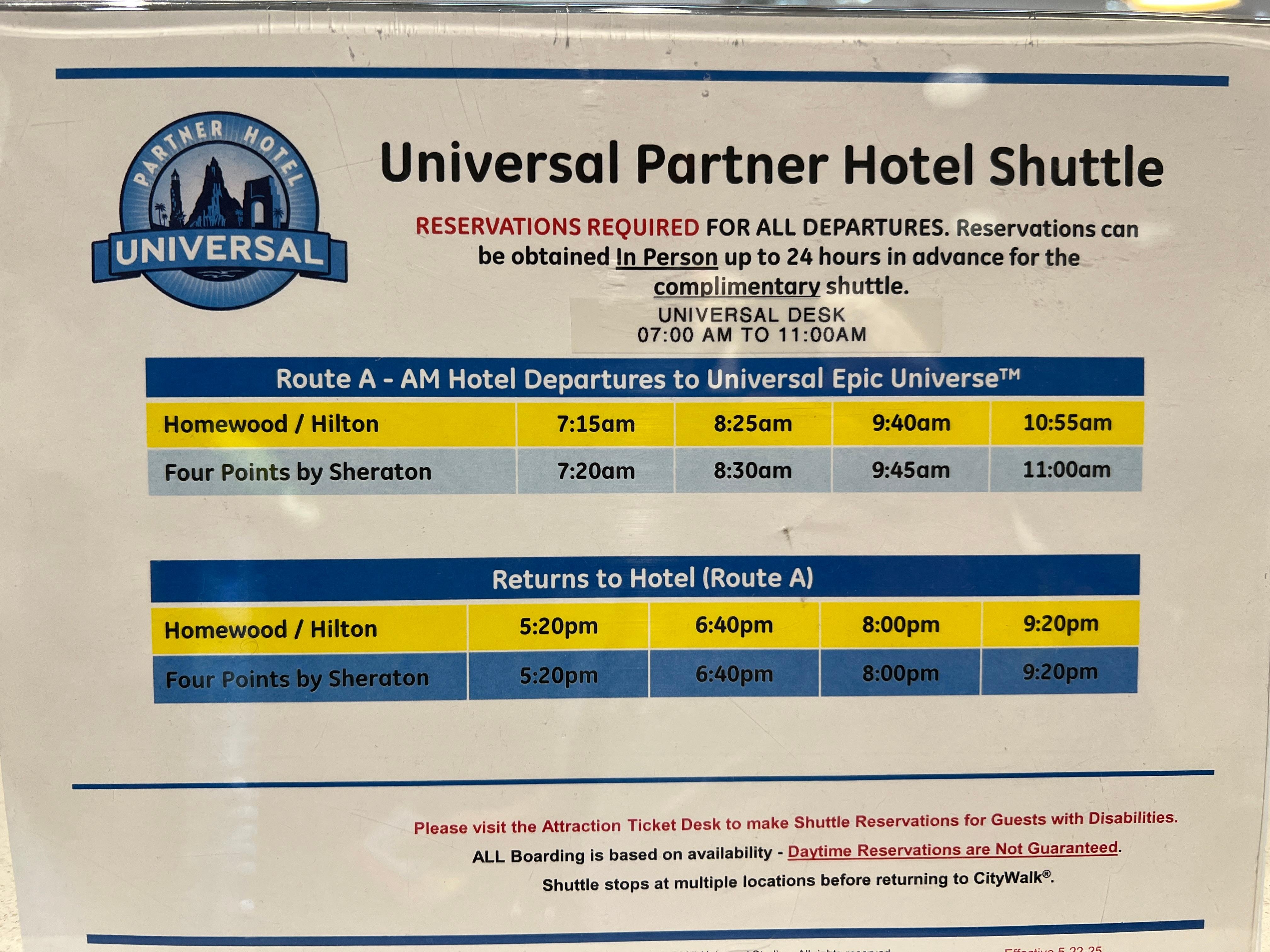 Horaires de la navette vers et depuis le parc Epic Universe.
Octobre 2025