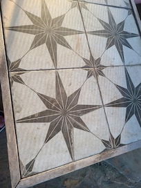 Outdoor furniture (dirty)