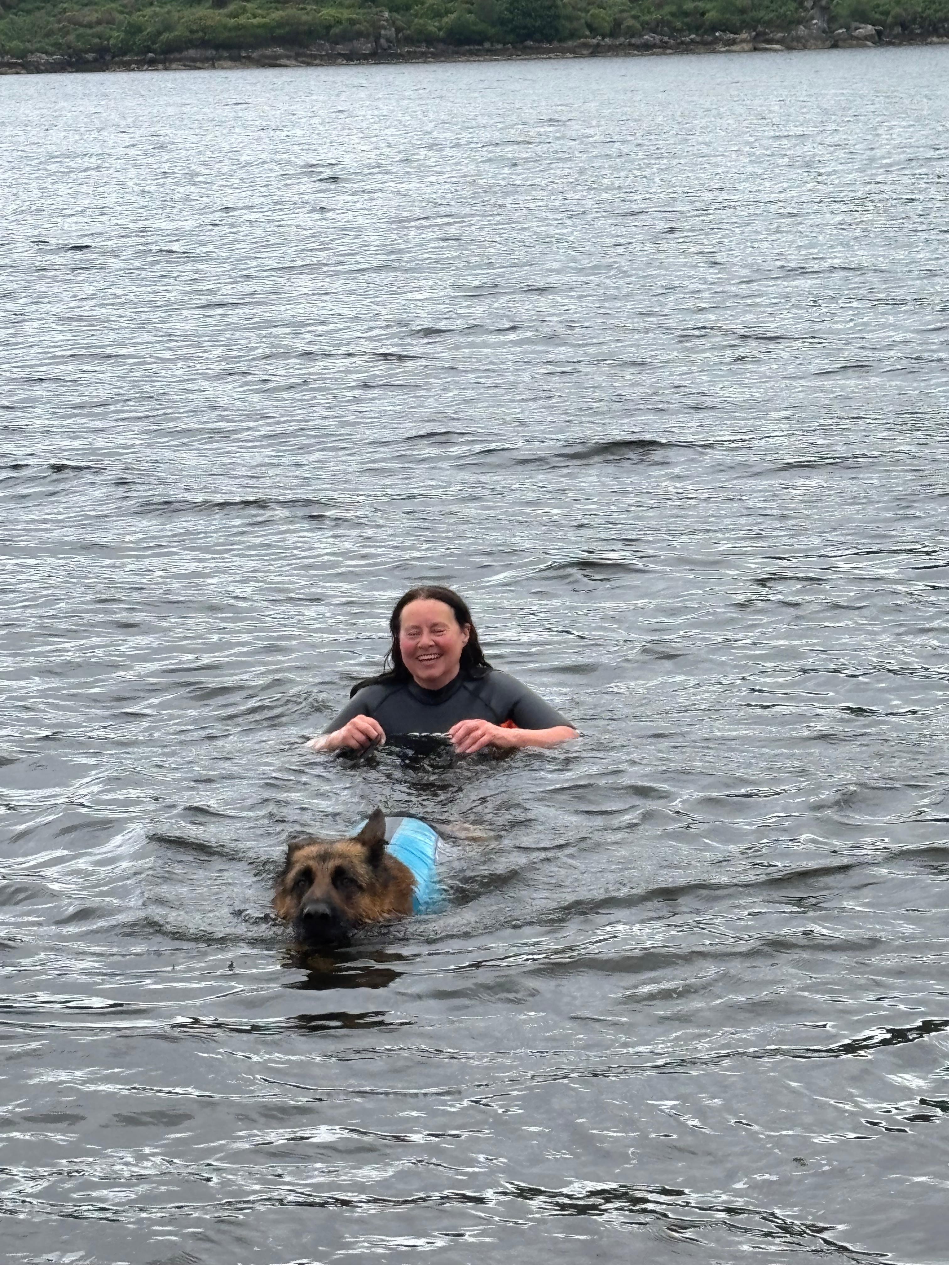 Ange and Huugo swimming in the loch 