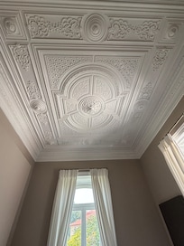 Ceiling of one of the rooms
