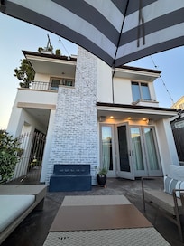 Front view