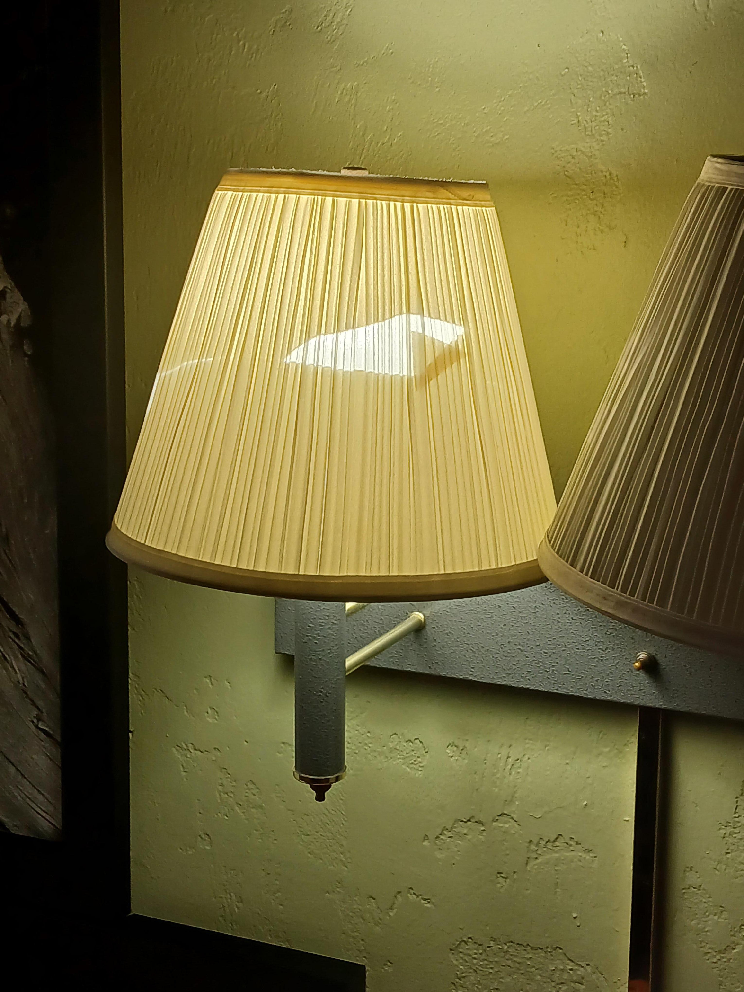 Lamp shade