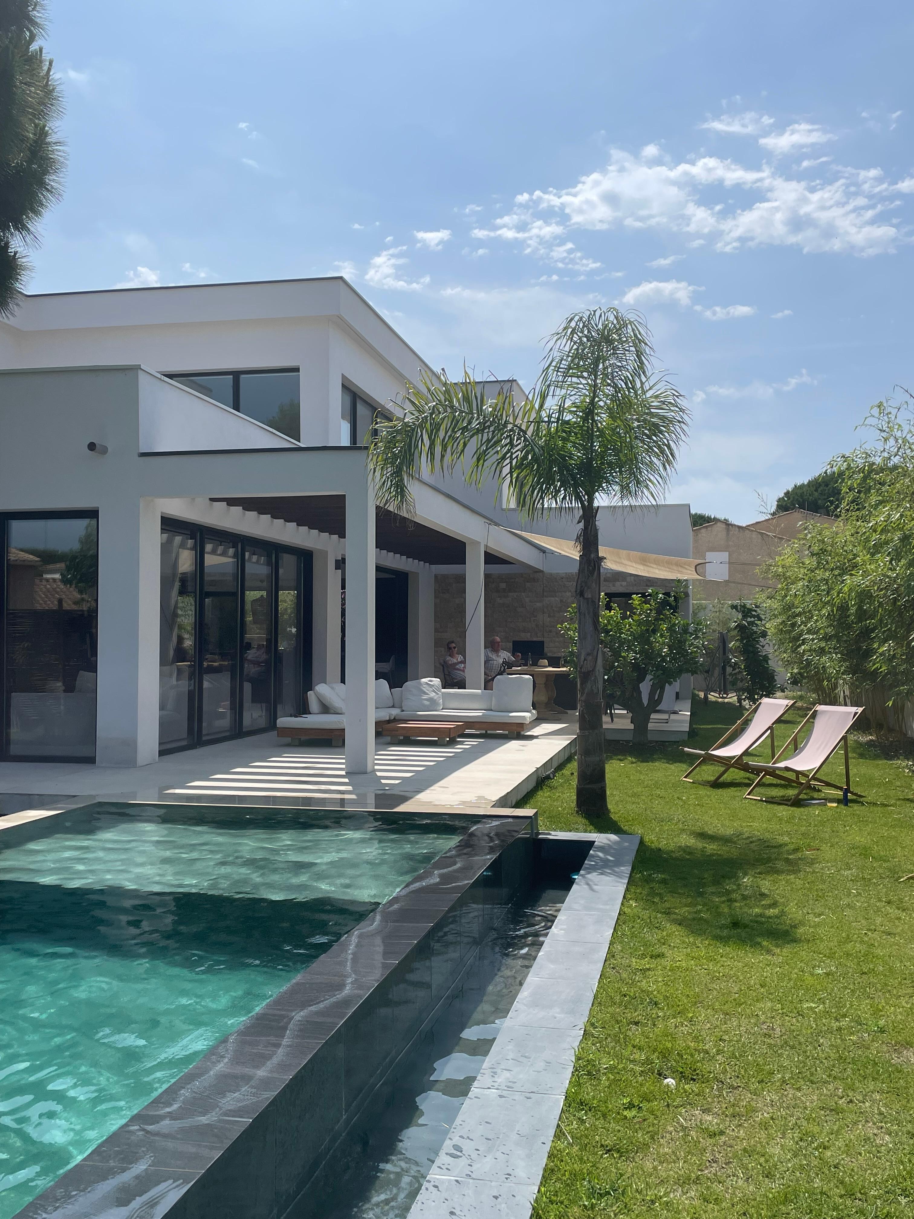 House and pool