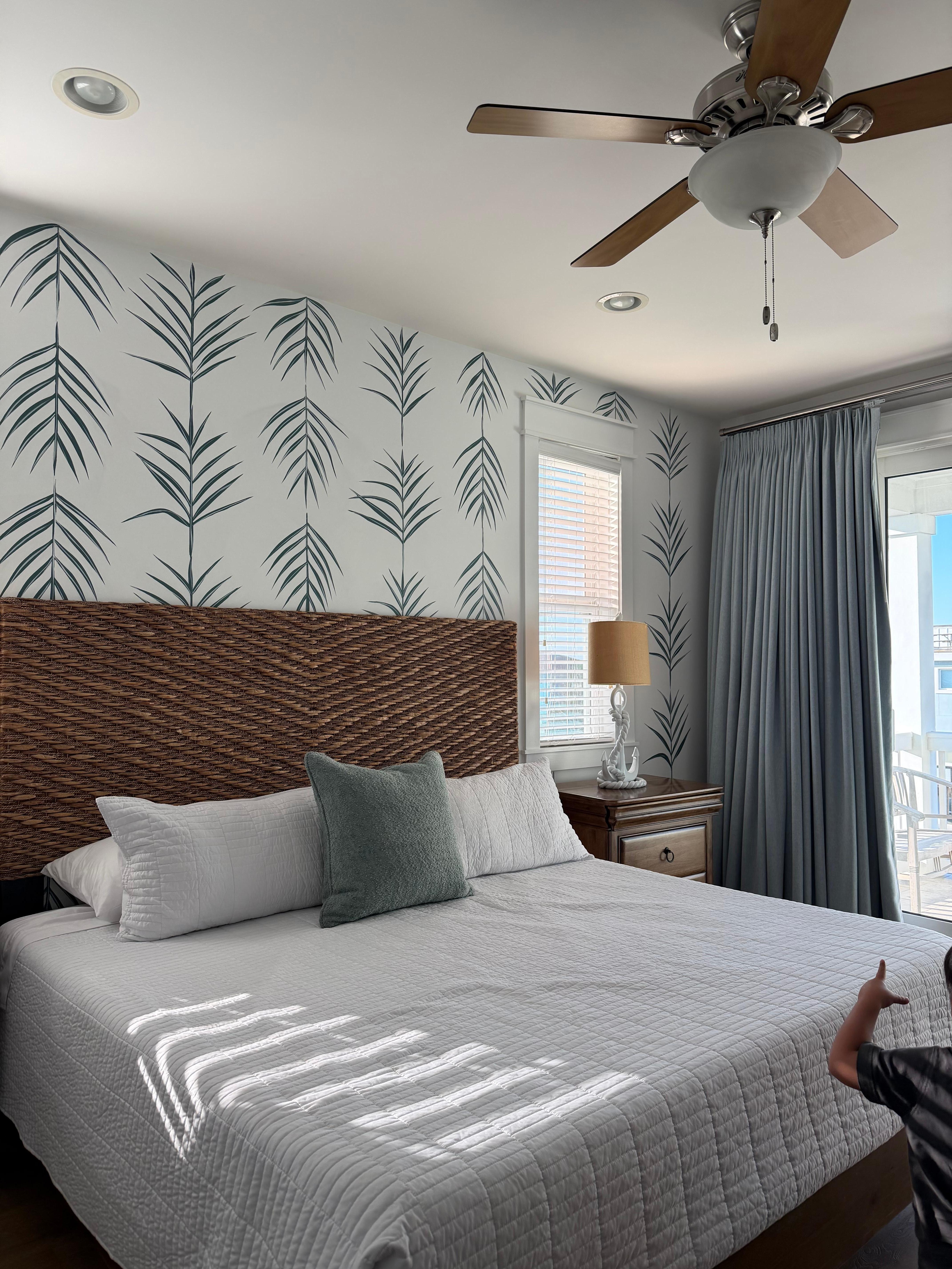 Clean and neat bedrooms and  bathrooms. 