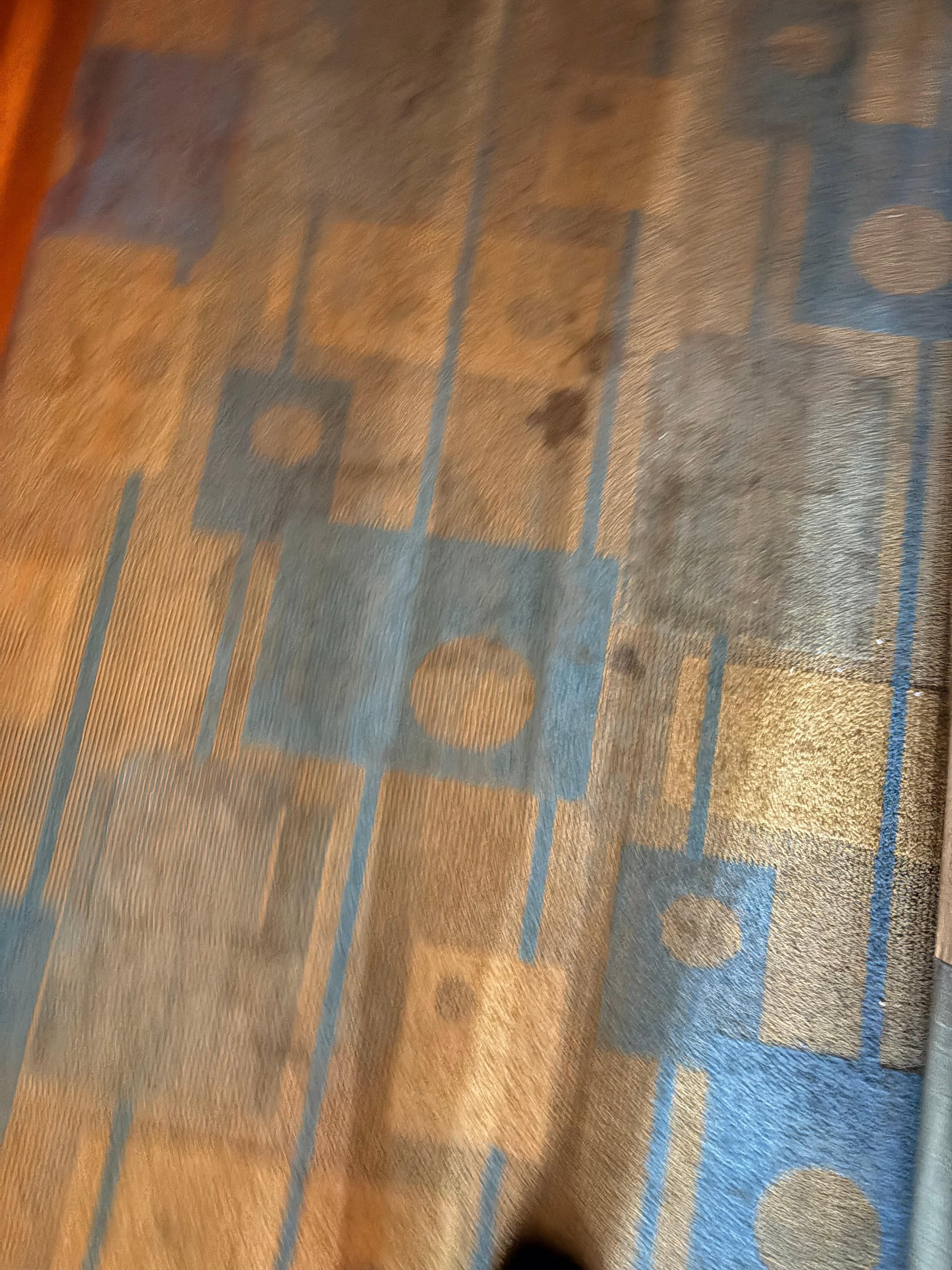 Staying on the carpet the worst carpet stain. I had a bedbug over me.