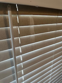 Dust on the blinds after the sanding