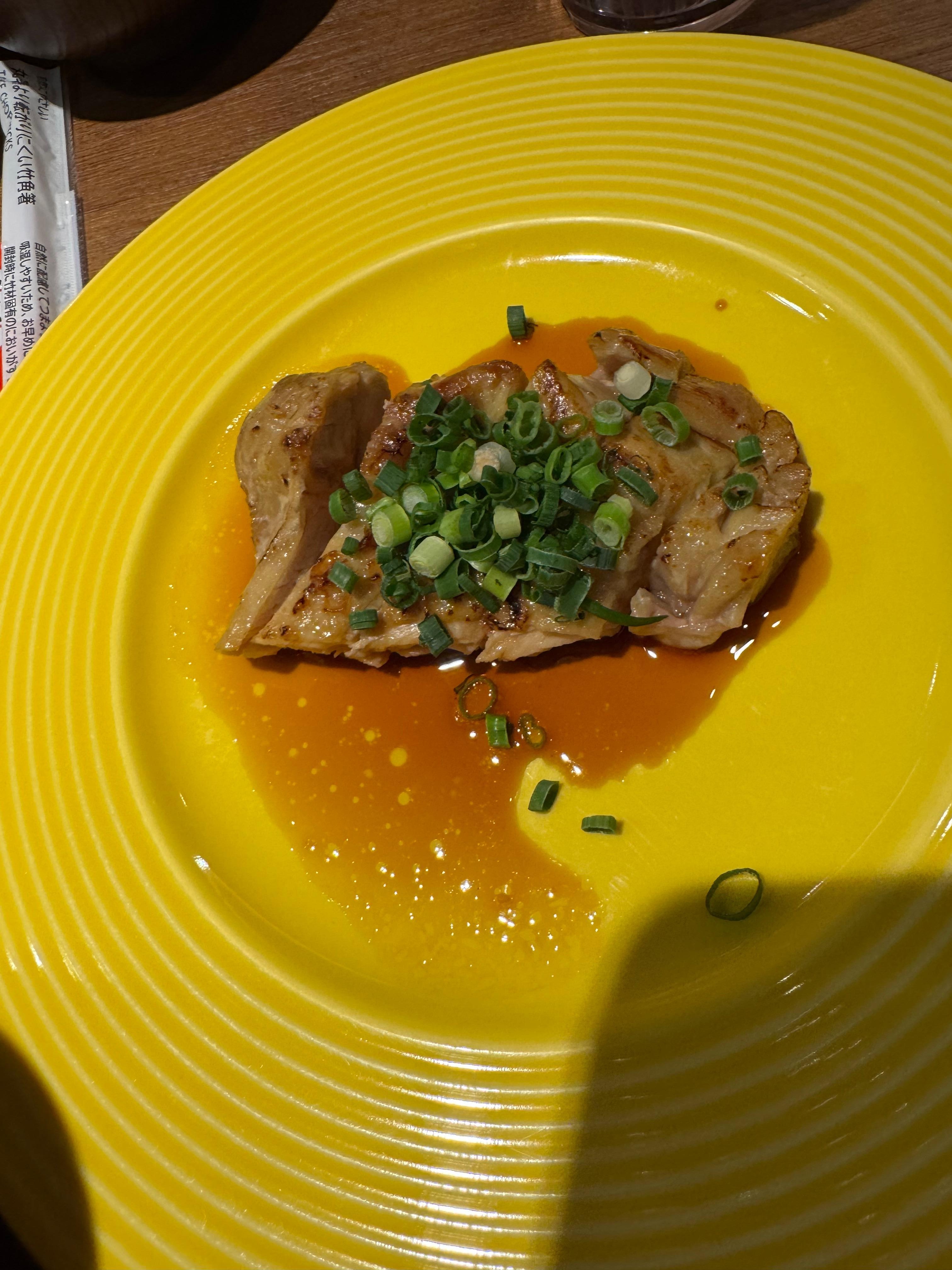 鶏肉のソースがちゃうど良い甘さでご飯が進みました